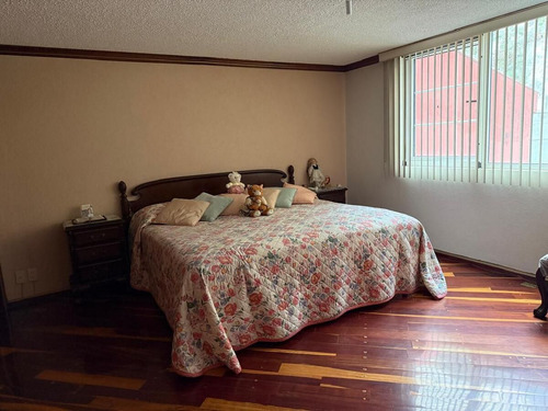 Casa En Venta En Lomas De Tecamachalco