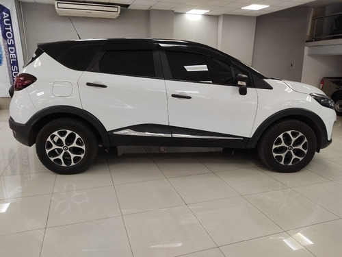 Imagen 2 de 15 de Renault Captur 1.6 Life 2021