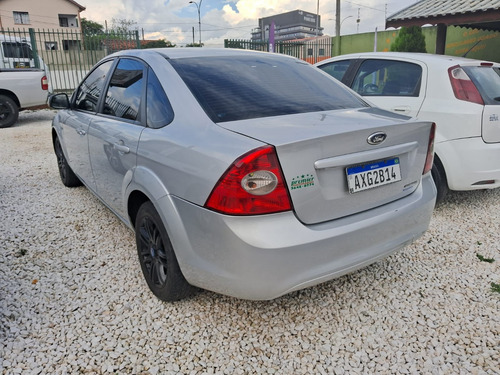 Ford Focus 2.0 GLX 16V FLEX 4P AUTOMÁTICO
