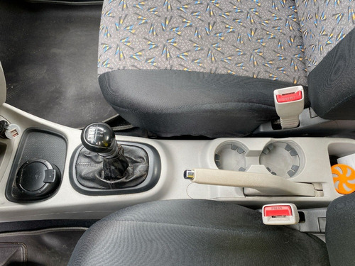 Imagen 16 de 25 de Hyundai Accent Gls 2010