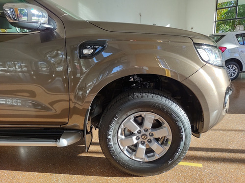 Imagen 8 de 14 de Renault Alaskan Emotion 190cv 4x2 Mt 2.3 0km