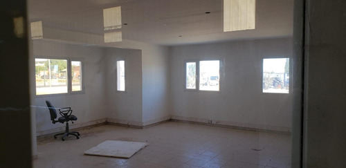Imagen 28 de 30 de Alquilo Galpon 500 M2 - Predio 11.000 M2 Y Ofi 60 M2 -