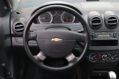 Imagen 12 de 14 de Chevrolet Aveo 2018 1.6 Ls Mt