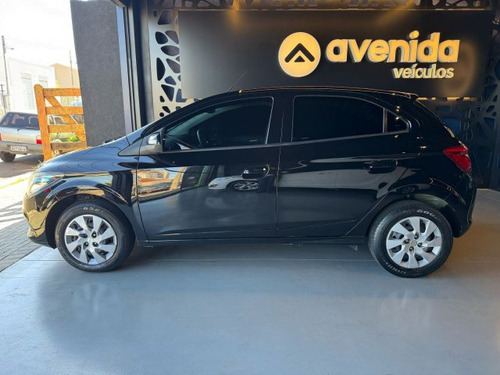 Chevrolet Onix Onix 1.4 MPFI LT 8V FLEX 4P MANUAL