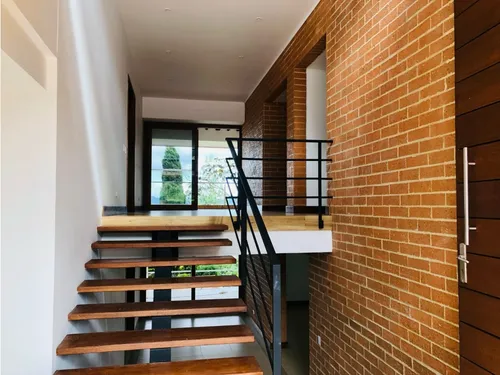 Casa En Arriendo En Fizebad El Retiro