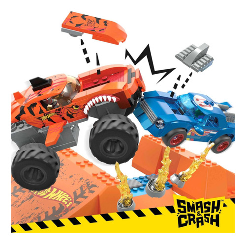 Hot Wheels Monster Trucks S & C Tiger Shark Chomp Course