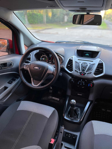 Imagen 13 de 17 de Ford Ecosport 2015 1.6 Se 110cv 4x2