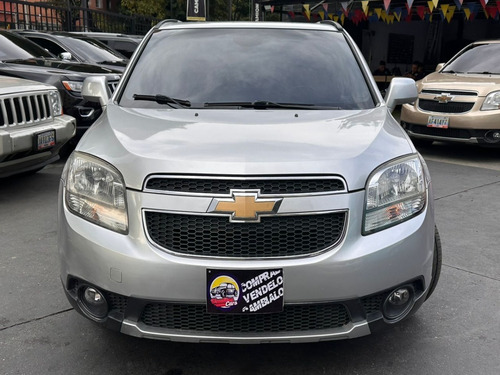 Imagen 2 de 10 de Chevrolet Orlando
