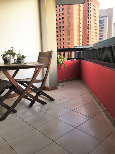 Imagen 3 de 15 de Apartamento En Sabana Grande Con Balcón (59mts) 1h/2b/1p