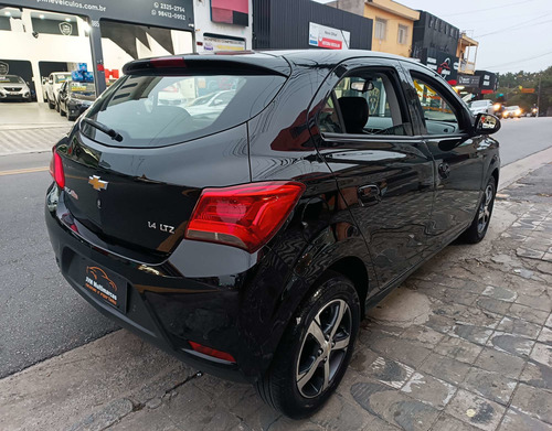 Chevrolet Onix 1.4 Ltz 5p