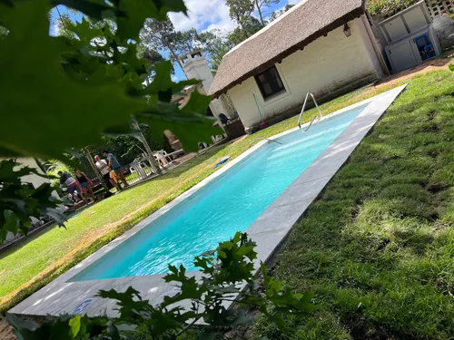 Piscina De Fibra 5.80 X 3.70 De 1.55 De Profundidad