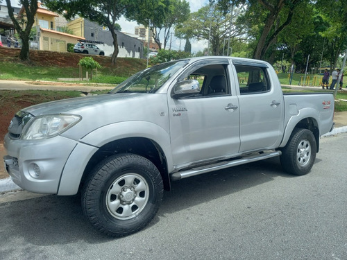 Toyota Hilux 2.5 Cab. Dupla 4x4 4p