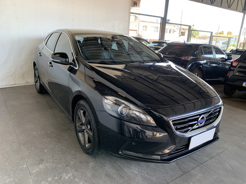 Volvo V40 Volvo V40 T4 Dynamic 2.0