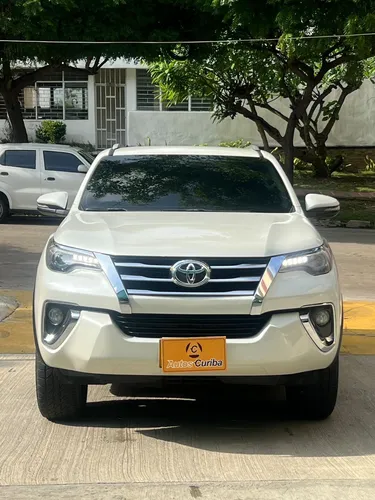 Toyota Fortuner 2.7