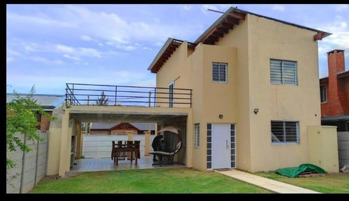 Imagen 2 de 14 de Vendo Oportunidad Casa En Roldán Detras Del Restaurant Eucaliptus