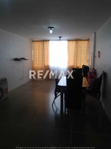 Imagen 10 de 16 de Apartamento En La Baralt