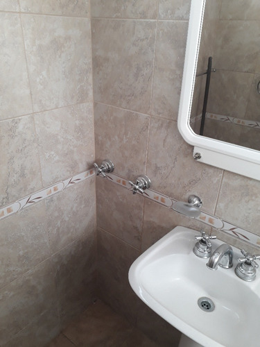 Casa En Venta En Lanús Oeste