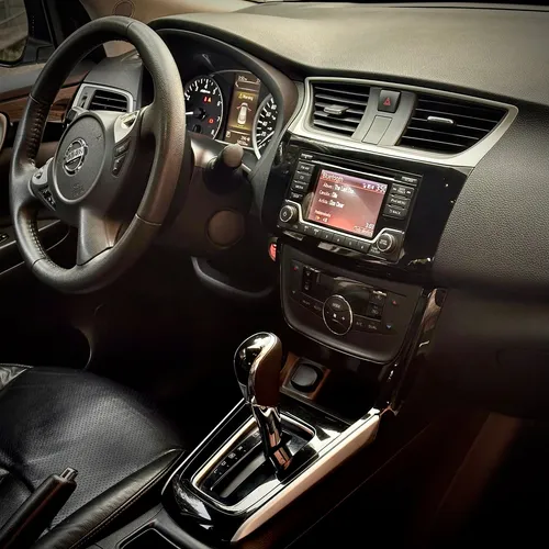 Nissan Sentra 1.8 B17 Fl Exclusive