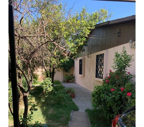 Imagen 1 de 9 de Casa En Venta Con Amplio Terreno