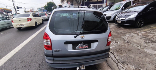 Imagem 5 de 12 de Chevrolet Zafira 2011 2.0 Expression Flex Power Aut. 5p