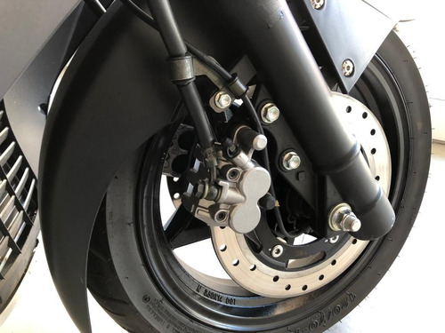 Imagen 8 de 10 de Benelli Zafferano 250 2021