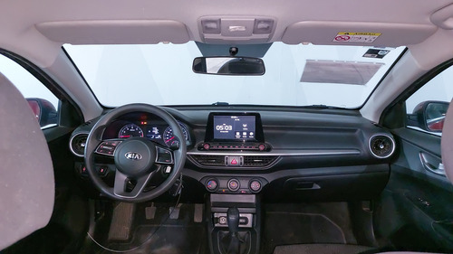 Kia Forte 2.0 L