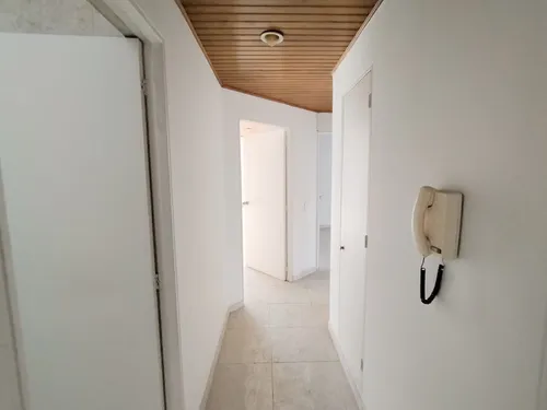Apartamento En Venta En Modelia. Cod V16411