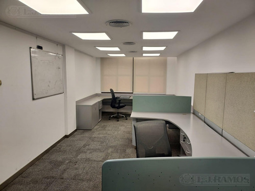 Edificio En Alquiler O Venta De 1300 M2 En Lomas De San Isidro