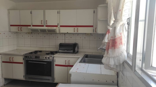 Apartamento En Venta , Avenida Fuerzas Armadas