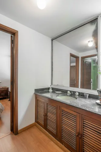 Apartamento En Venta En Chicó Norte. Cod V16555