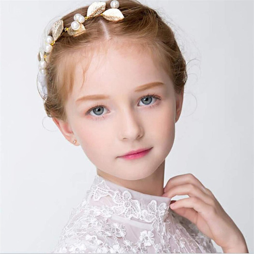 Diadema De Princesa De Flores Blancas Para La Primera