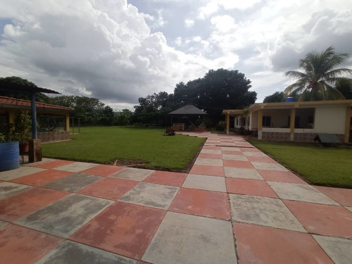 Imagen 8 de 21 de En Venta 2 Casas En La Lopera, San Diego Wasi 4375462