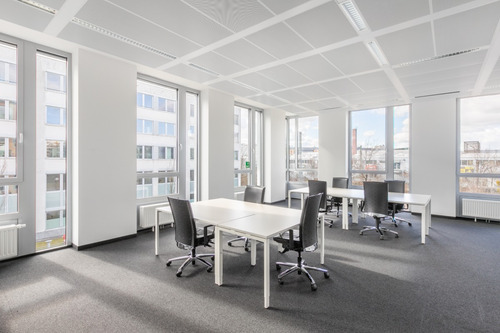 Renta De Oficina Privada Para 5 Personas En Regus Palmas Torre Esmeralda Ii