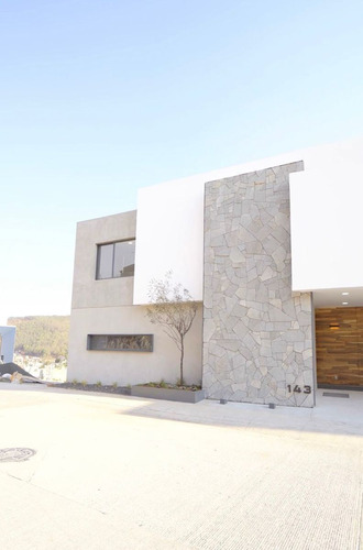 Casa En Venta En Tres Marias Morelia Michoacan