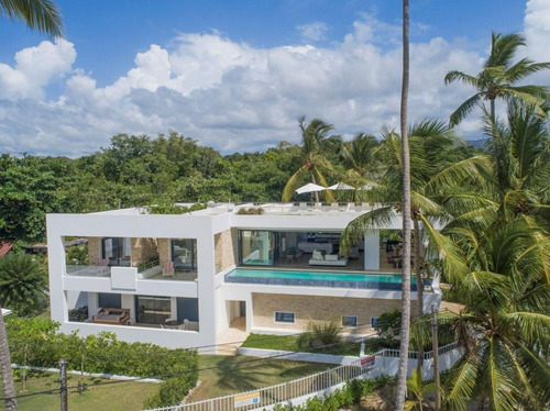 For Sale Villa Frente A La Playa En Las Terrenas Samana Con 1247 Metros Con 5 Habitaciones 