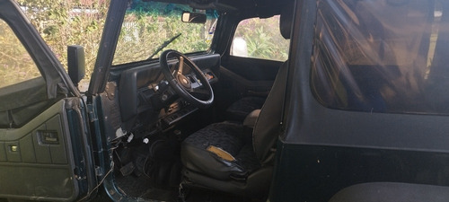 Imagen 9 de 10 de Jeep Wrangler