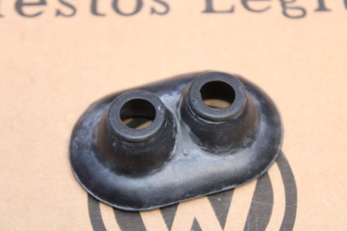 Goma Mangueras Calefacción Vw Pointer 377819699