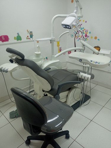 Sillón Dental Eléctrico Nacional 