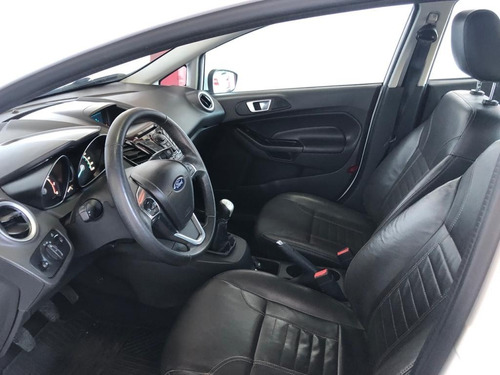 Imagem 12 de 15 de Ford / Fiesta Hatch Titaniun 1.6 2017