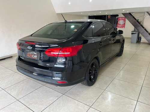 Ford Focus 2.0 SE PLUS 16V FLEX 4P POWERSHIFT