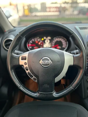 Nissan Qashqai 2.0l 4wd +2 4x4