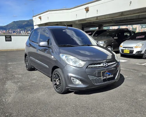 Hyundai i10 1.1 AT