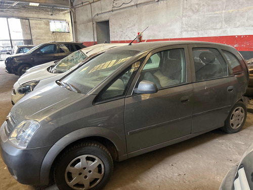 Chevrolet Meriva Gl Plus 1.8 Sohc Chocado Cola Funcionando