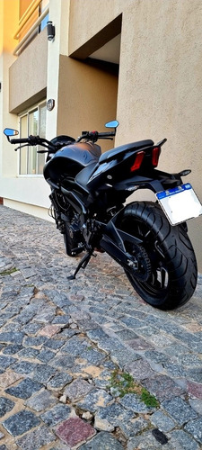 Dominar 400