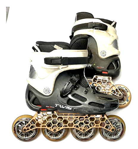 Roller Blade Twister. T 43. Ruedas 4 X 90.