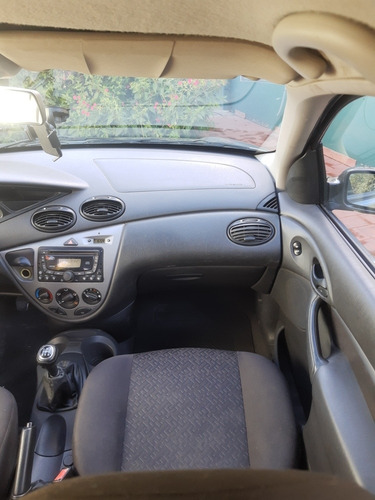 Ford Focus 2.0 Sedan Edge Mp3 2008