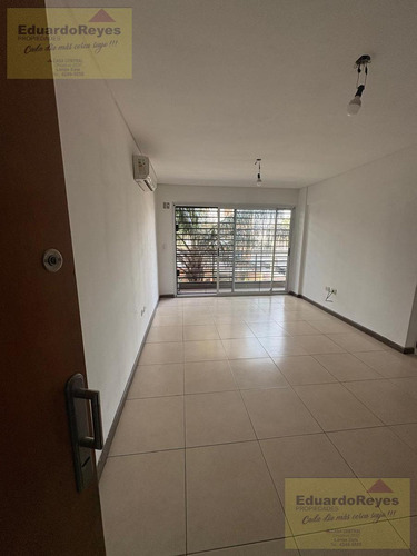 Departamento En Lanús Este