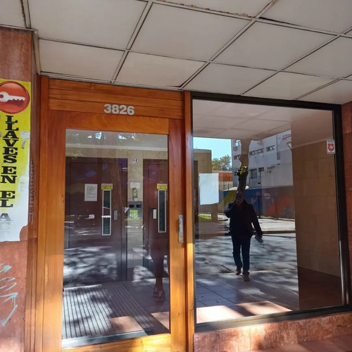 Imagen 2 de 10 de Venta Departamento 4 Amb San Martin Centro