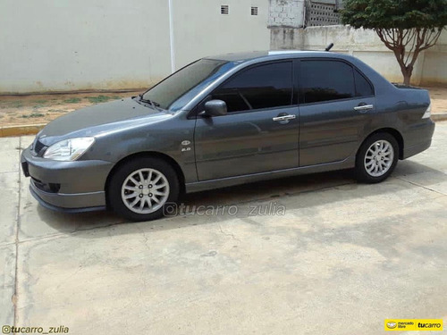 Mitsubishi Lancer Touring Aut