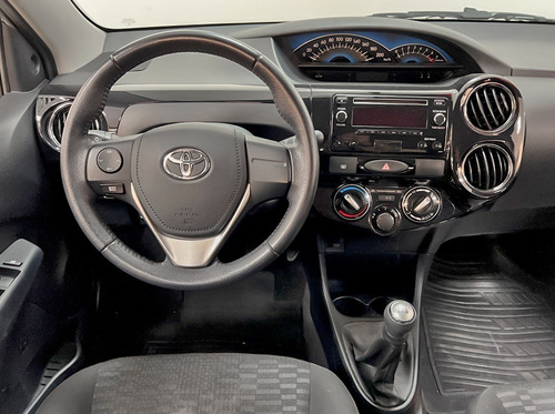 Imagen 12 de 23 de Toyota Etios Xls 4p Manual Impecable, Unico Dueño, Flamante